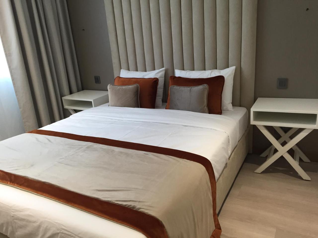 Hotel Les 3 Vallees Саран Екстериор снимка